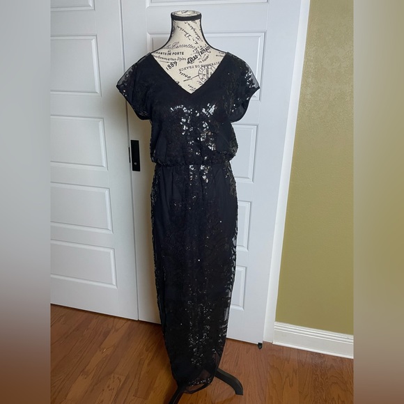 Sachin + Babi Dresses & Skirts - Sachin + Babi Anthropologie Black Sequin Blouson Gown